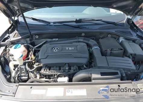 2017 Volkswagen Passat 1.8T R-Line from USA, damaged, VIN 1VWDT7A30HC037681